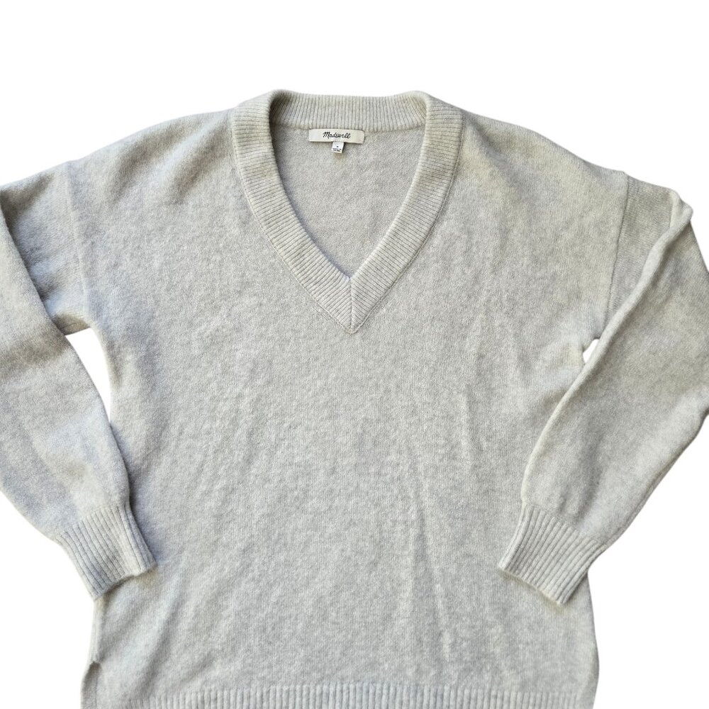 Madewell | Women's Bartlett V-Neck Pullover Sweater Coziest Yarn Heather Smoke S